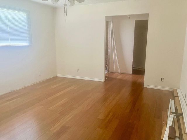 13595 Leaning Oaks Drive, Beaumont, TX 77713