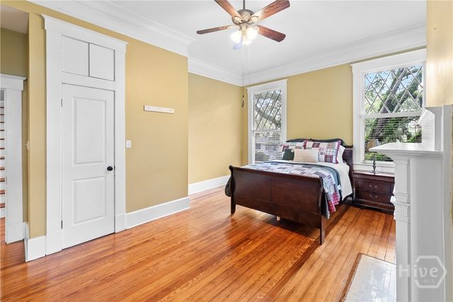 121 E Victory Drive, Savannah, GA 31405