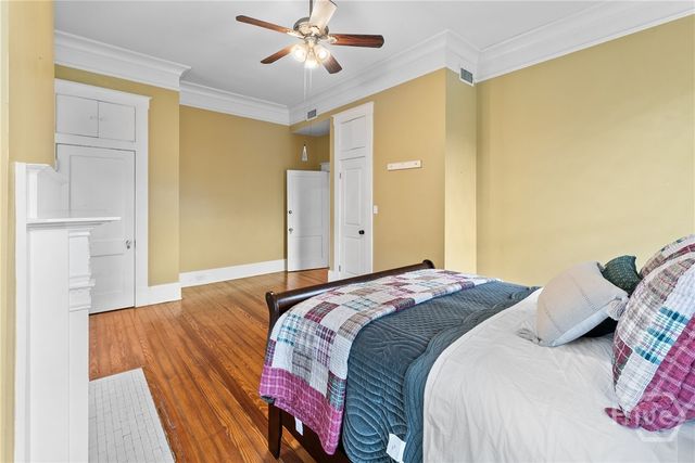 121 E Victory Drive, Savannah, GA 31405