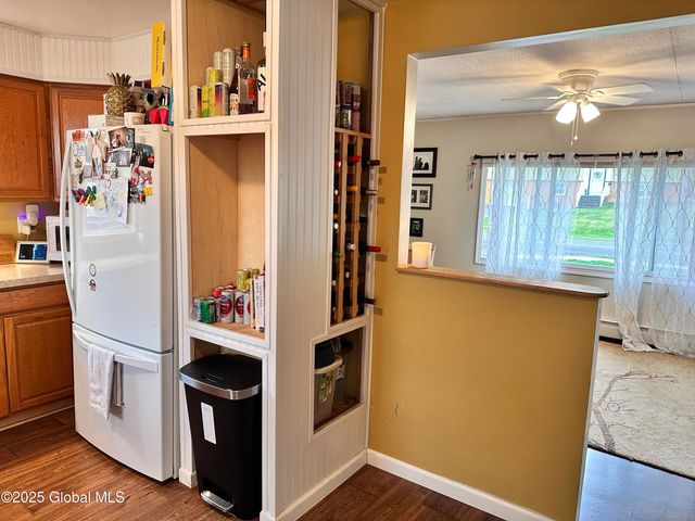 50 Lincoln Avenue, Colonie, NY 12205