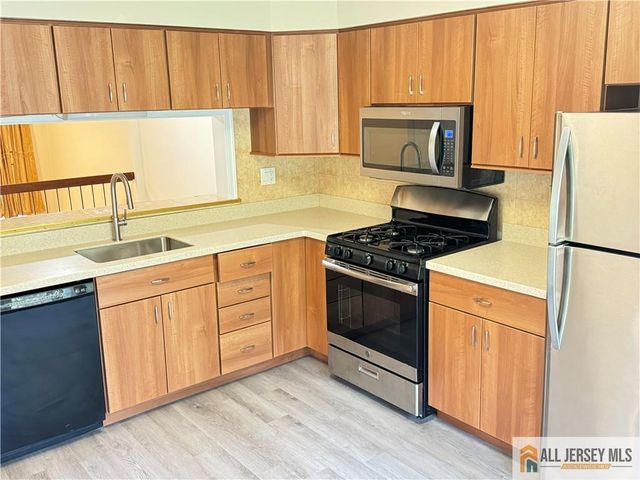 3606 Cricket Circle 3606, Edison, NJ 08820