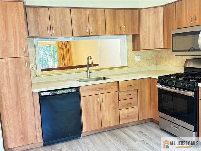 3606 Cricket Circle 3606, Edison, NJ 08820