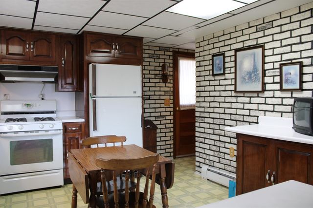 4290 Johnson Road, Frankfort, MI 49635