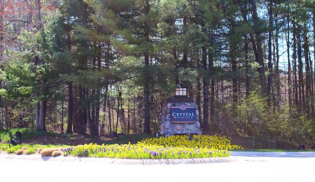 4290 Johnson Road, Frankfort, MI 49635