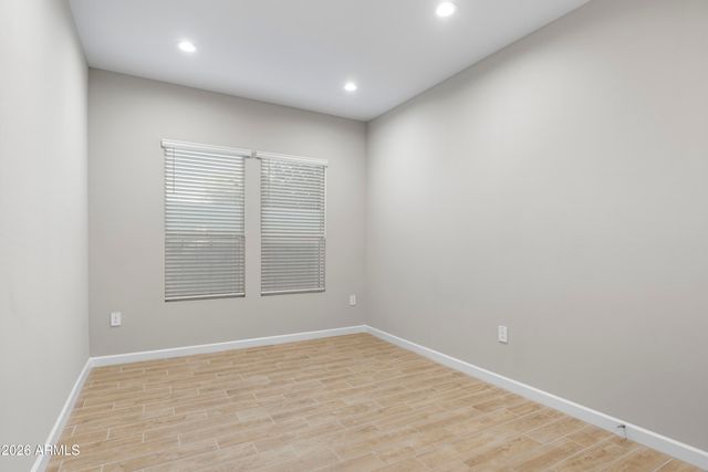 5131 E VILLAGE Drive, Scottsdale, AZ 85254