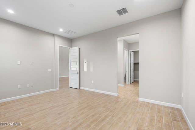 5131 E VILLAGE Drive, Scottsdale, AZ 85254
