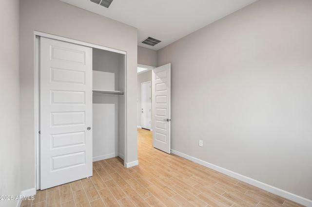 5131 E VILLAGE Drive, Scottsdale, AZ 85254
