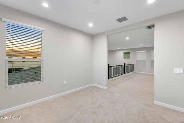 5131 E VILLAGE Drive, Scottsdale, AZ 85254