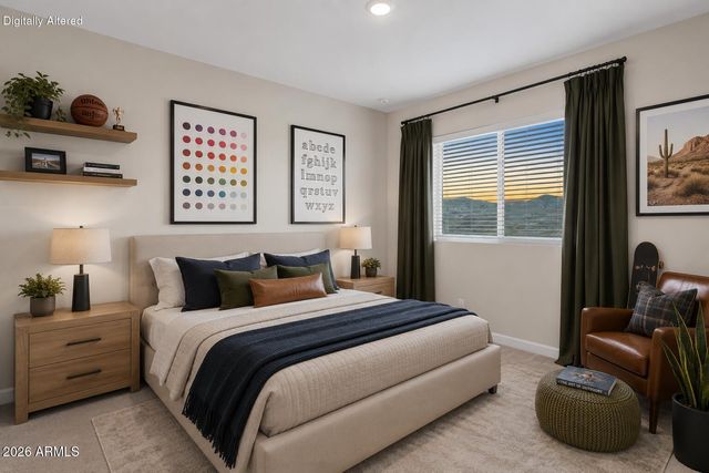 5131 E VILLAGE Drive, Scottsdale, AZ 85254