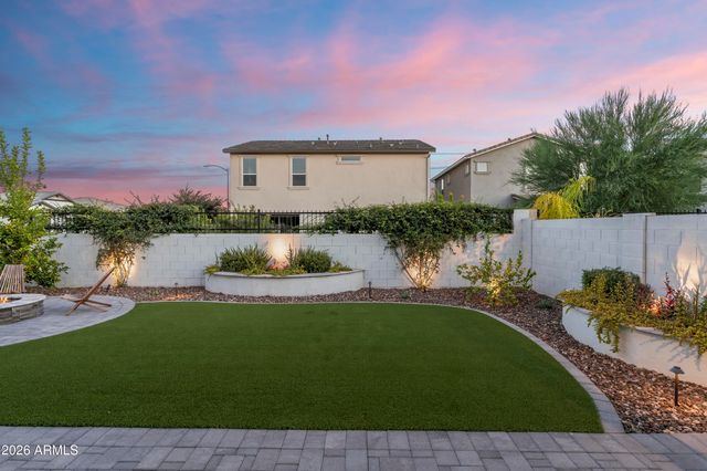 5131 E VILLAGE Drive, Scottsdale, AZ 85254