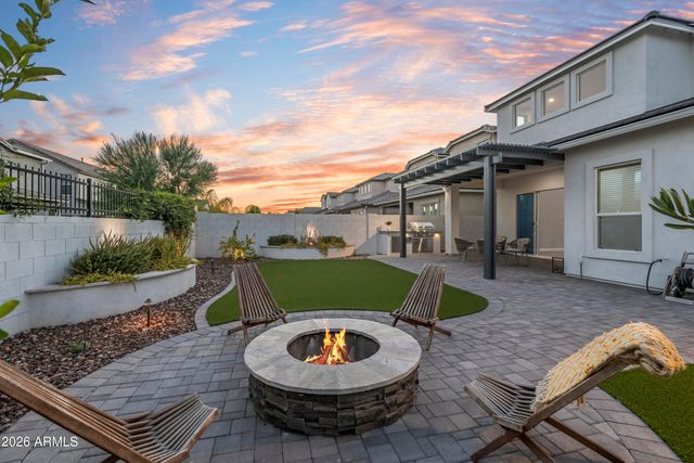 5131 E VILLAGE Drive, Scottsdale, AZ 85254