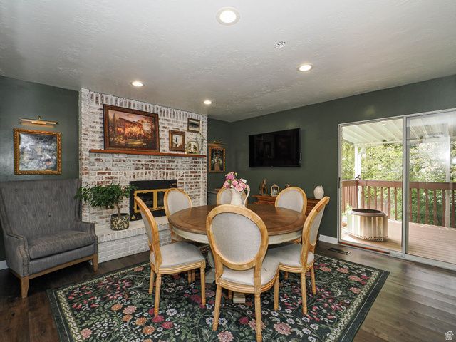 12166 S FAIRWAY CIR, Sandy, UT 84092