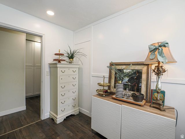 12166 S FAIRWAY CIR, Sandy, UT 84092