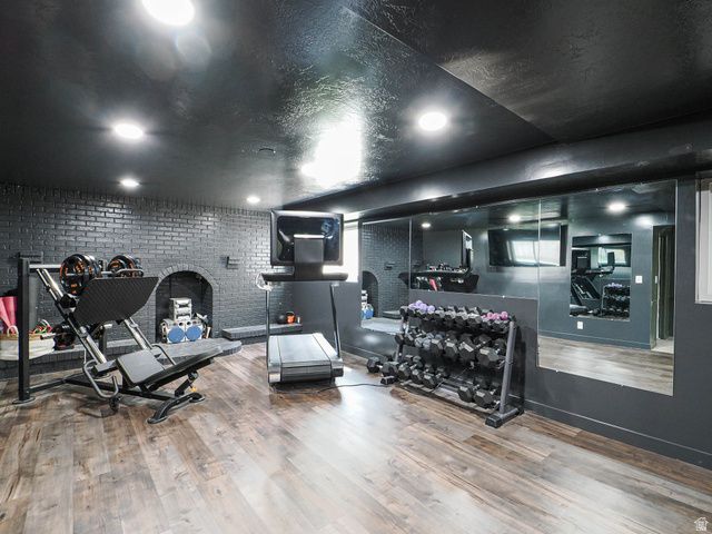 12166 S FAIRWAY CIR, Sandy, UT 84092