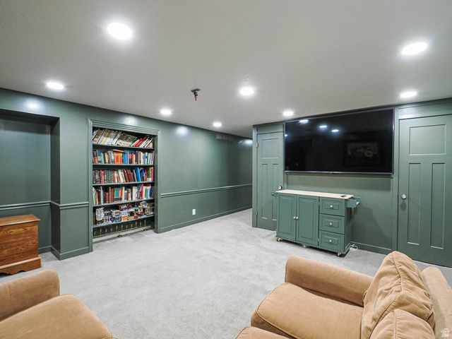 12166 S FAIRWAY CIR, Sandy, UT 84092