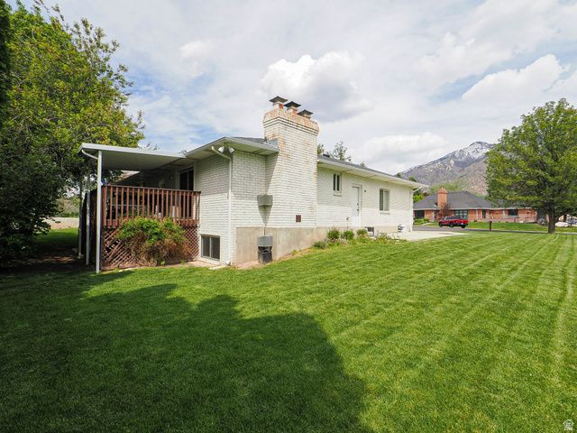 12166 S FAIRWAY CIR, Sandy, UT 84092