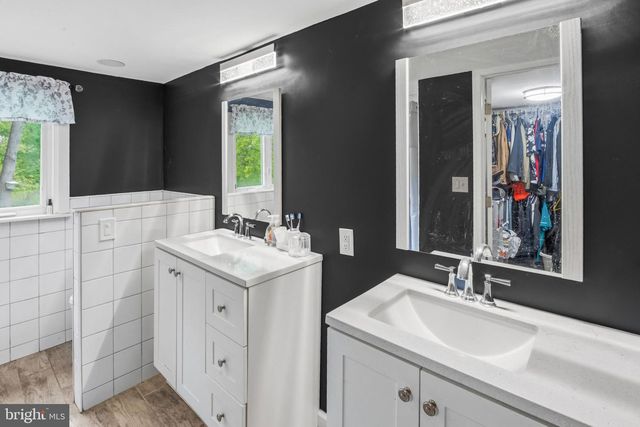181 PEDRICKTOWN-WOODSTOWN RD, Pedricktown, NJ 08067