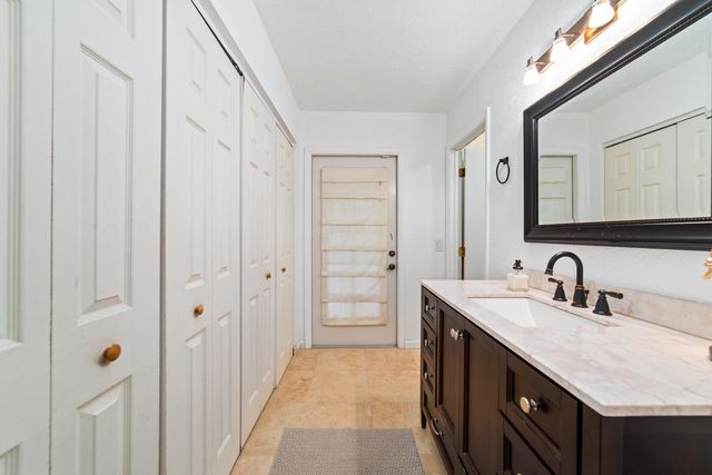 110 W Mango Road, Lake Worth, FL 33467