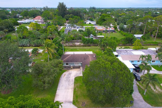 110 W Mango Road, Lake Worth, FL 33467