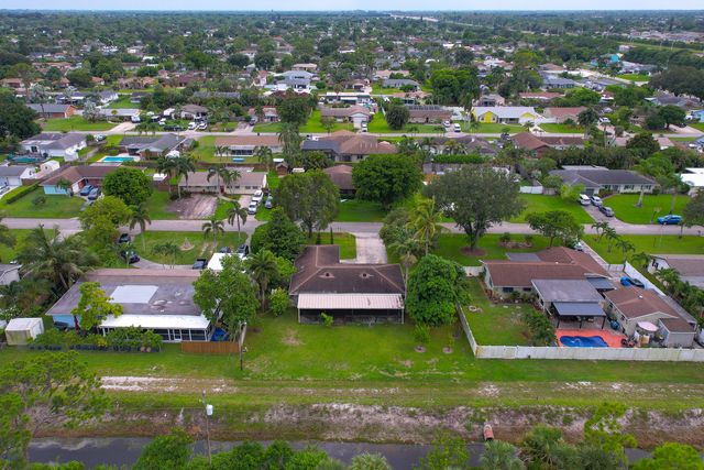 110 W Mango Road, Lake Worth, FL 33467