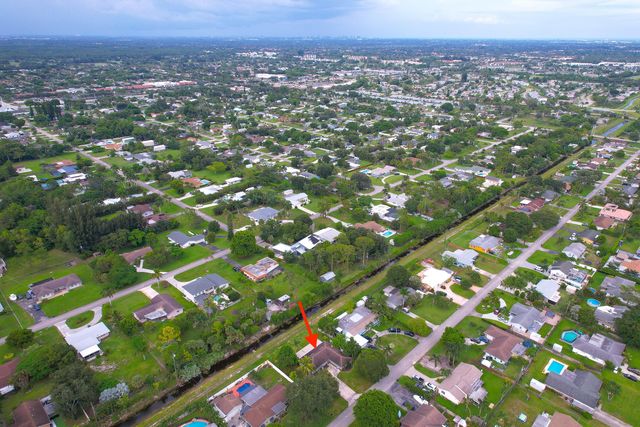 110 W Mango Road, Lake Worth, FL 33467
