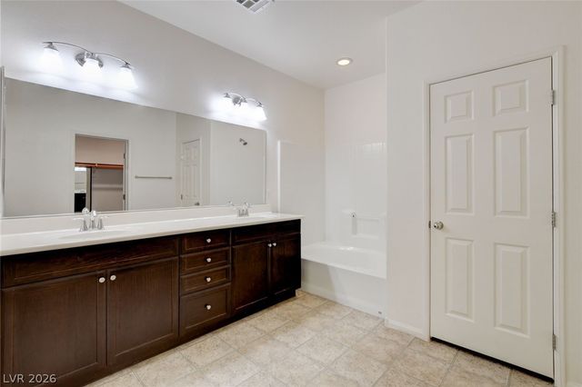 6324 Patriot Wave Street, North Las Vegas, NV 89031