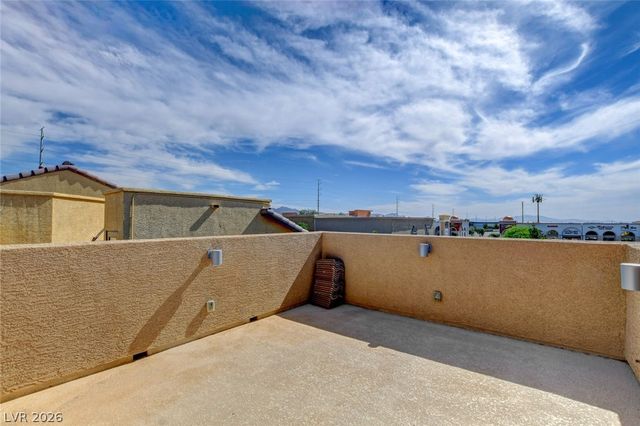 6324 Patriot Wave Street, North Las Vegas, NV 89031