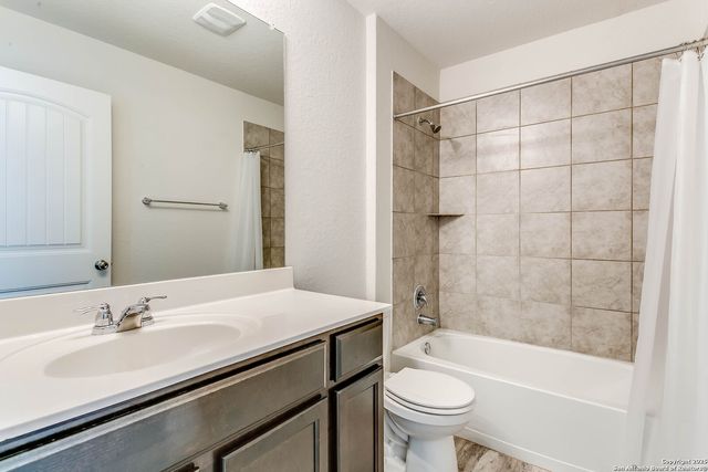 13616 Lindale Spgs, San Antonio, TX 78254