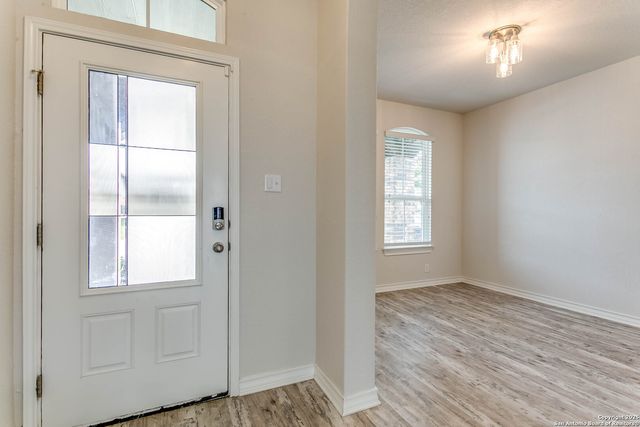13616 Lindale Spgs, San Antonio, TX 78254