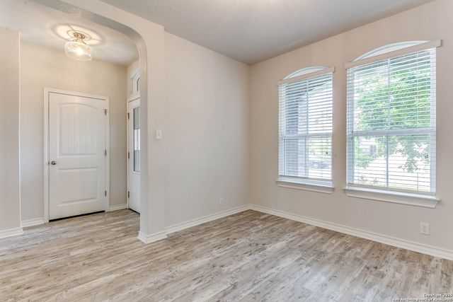13616 Lindale Spgs, San Antonio, TX 78254