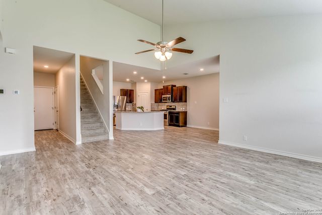 13616 Lindale Spgs, San Antonio, TX 78254