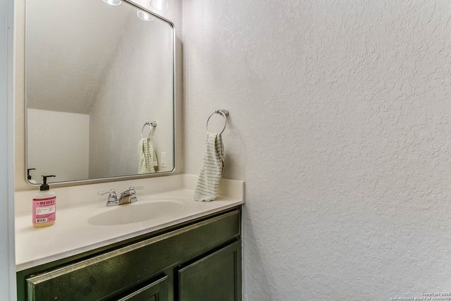 13616 Lindale Spgs, San Antonio, TX 78254