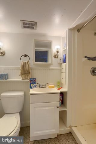 1515 ESBENSHADE RD, Lancaster, PA 17601