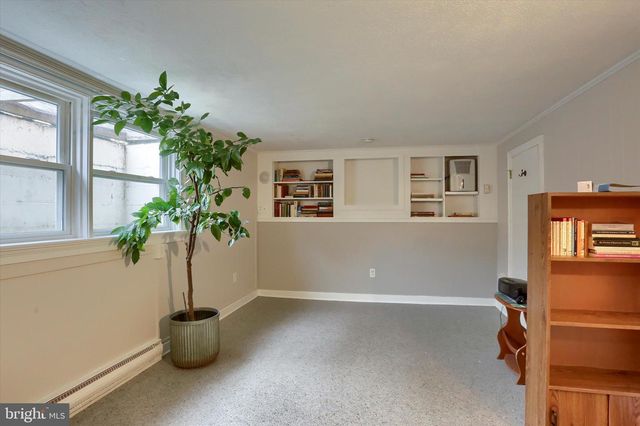 1515 ESBENSHADE RD, Lancaster, PA 17601