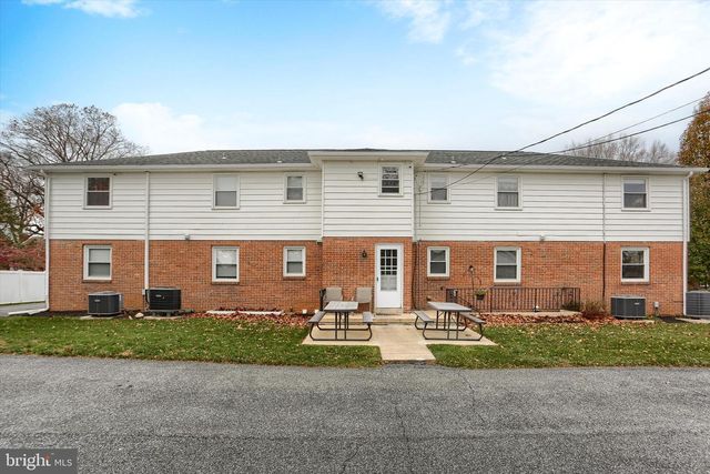 1515 ESBENSHADE RD, Lancaster, PA 17601