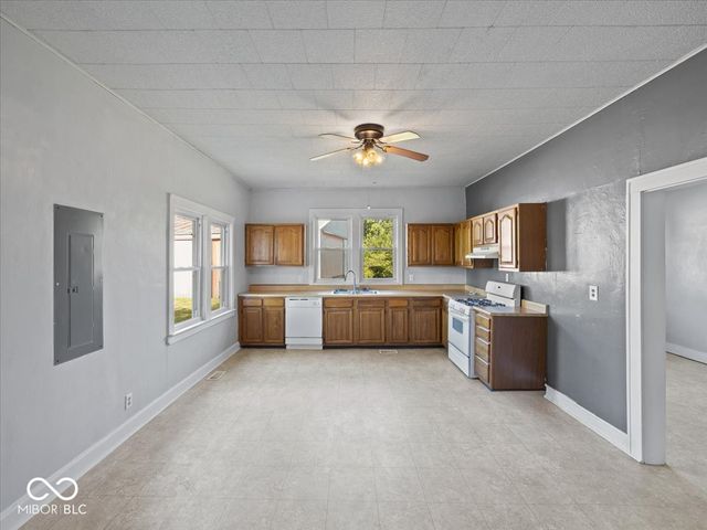 3852 W Co Rd 1100 S, Westport, IN 47283