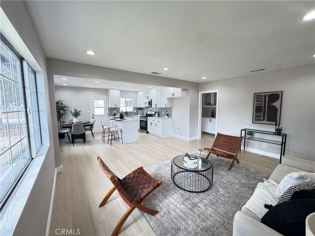 575 E Fernleaf, Pomona, CA 91766