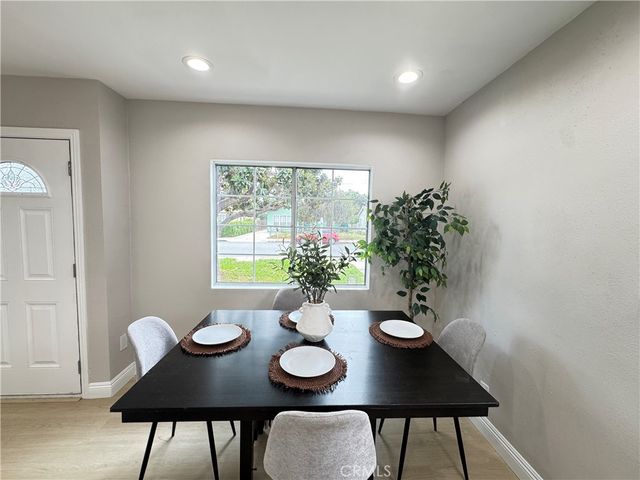 575 E Fernleaf, Pomona, CA 91766