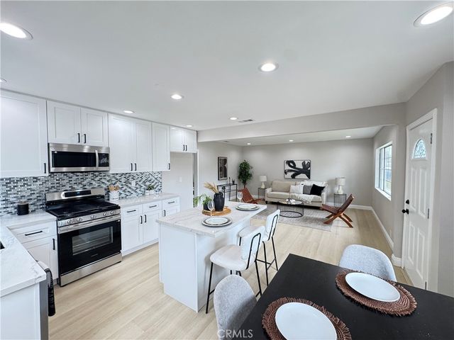575 E Fernleaf, Pomona, CA 91766