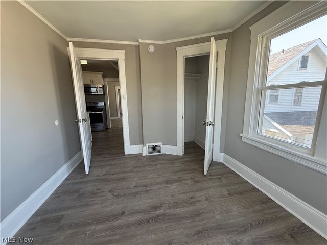 1265 Marlowe Avenue, Lakewood, OH 44107