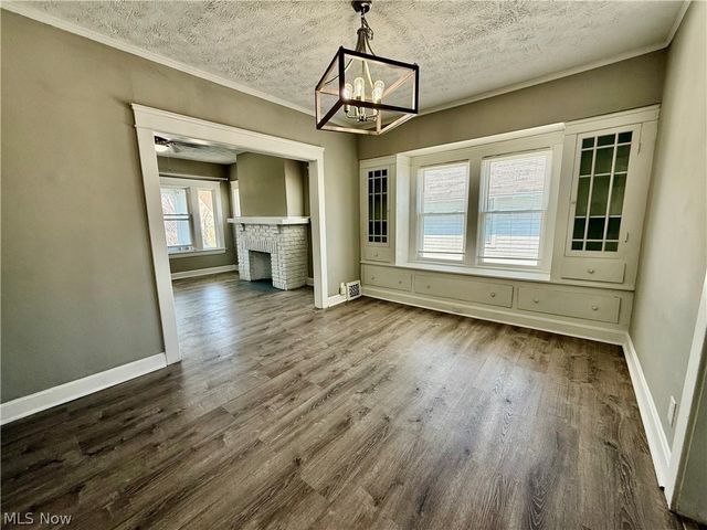1265 Marlowe Avenue, Lakewood, OH 44107