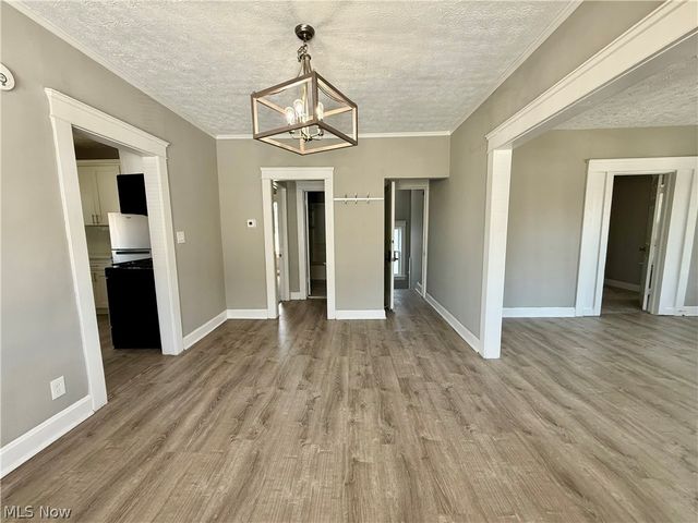 1265 Marlowe Avenue, Lakewood, OH 44107