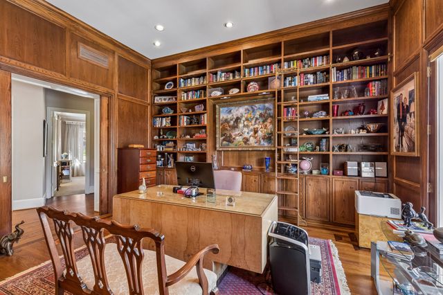 14900 Winnwood Road, Addison, TX 75254