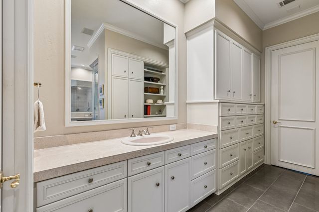 14900 Winnwood Road, Addison, TX 75254