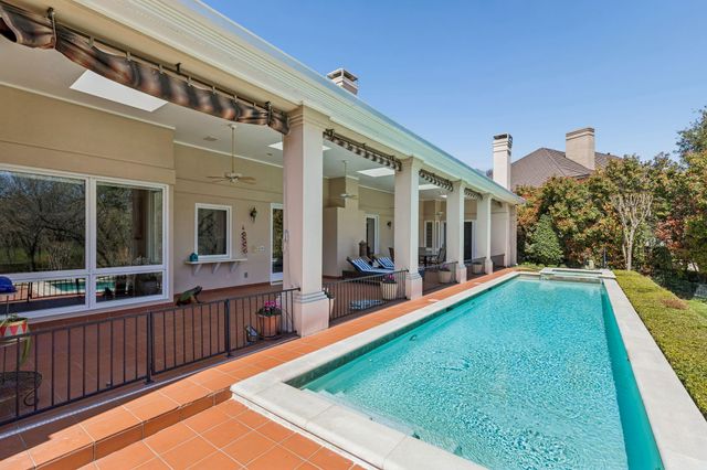 14900 Winnwood Road, Addison, TX 75254