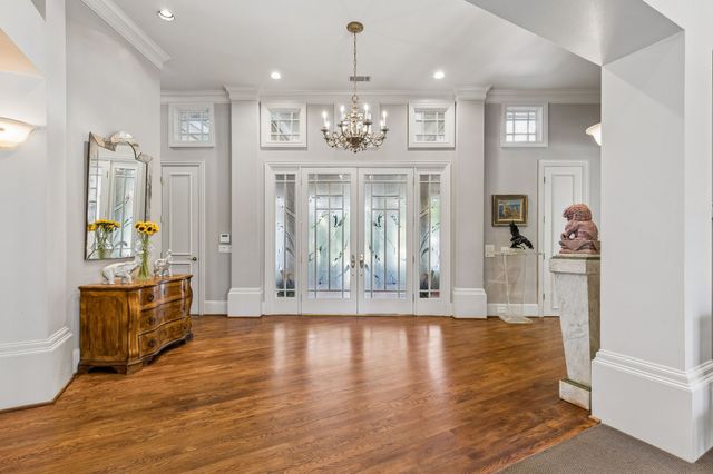 14900 Winnwood Road, Addison, TX 75254