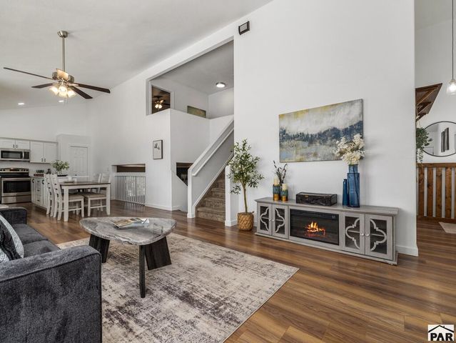 367 W Baldwyn Dr, Pueblo West, CO 81007