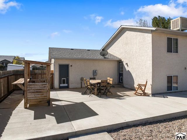367 W Baldwyn Dr, Pueblo West, CO 81007