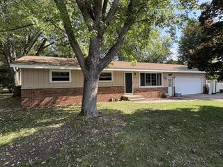 2821 3RD STREET SOUTH, Wisconsin Rapids, WI 54494