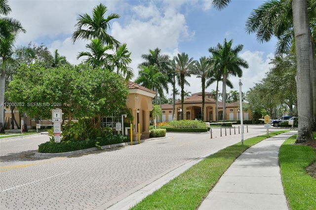 3177 SW 129th Way 134, Miramar, FL 33027